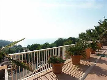 Hotel Hydra Le Lavandou 3*,